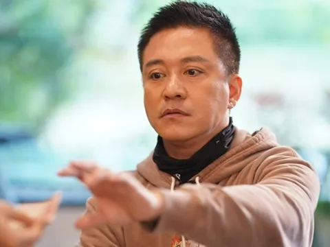 Tuấn Hưng gây xôn xao với hình ảnh tiều tụy, tiết lộ mỗi ngày vào viện 1 lần