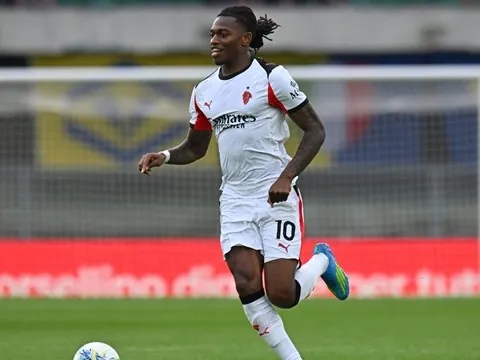 Rafael Leao sẵn sàng gia nhập MU hoặc Chelsea hè này