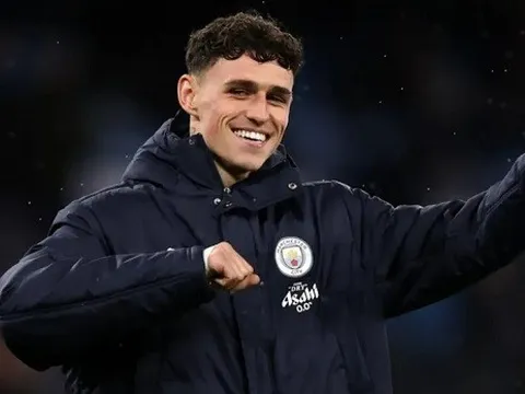 Foden tìm lại ánh sáng ở Man City