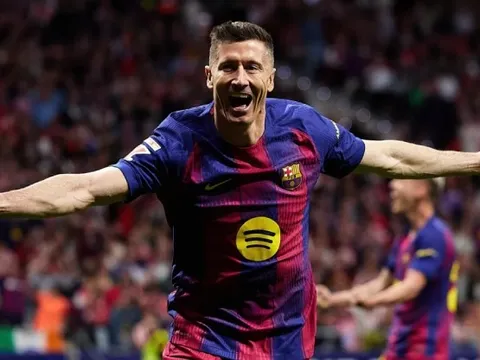 MU nhắm Lewandowski 0 đồng, mở đường cho Rashford tới Barca