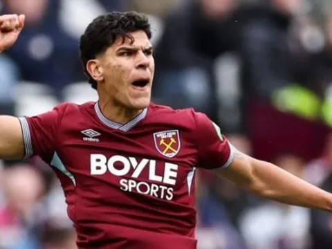 Manchester United cần những ai để làm mới khu trung tuyến?
