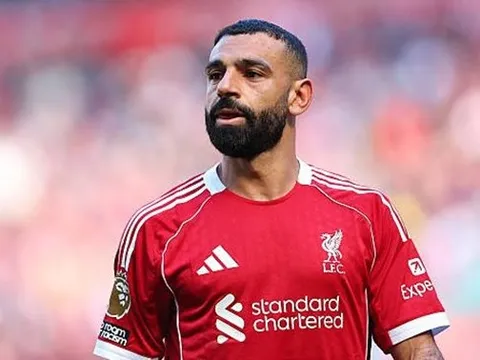 Tin đồn chuyển nhượng tối 14/5: Salah đồng ý đến Fenerbahce; Chelsea săn đón Arda Guler