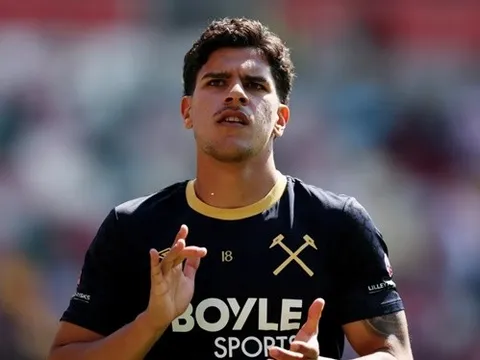 Arsenal quyết đấu Man Utd giành ngôi sao của West Ham