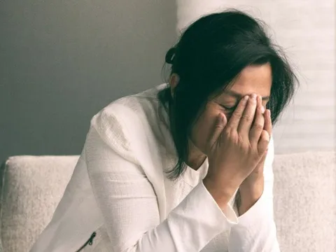 Phụ nữ sau 30 có 4 dấu hiệu này chứng tỏ tốc độ lão hóa nhanh, đừng chủ quan