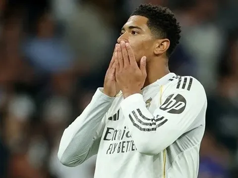 Jude Bellingham giải cơn khát bàn thắng giữa tâm bão Bernabeu