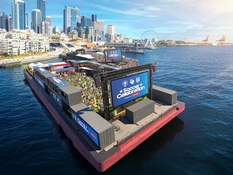 Seattle biến vịnh biển thành sân chơi World Cup nổi trên nước