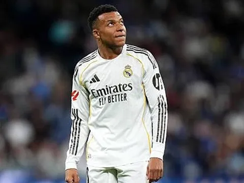 Thực tế phũ phàng sau những bàn thắng của Mbappe