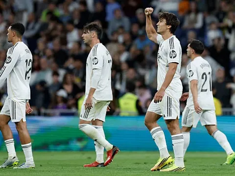 Ký ức hào hùng không giấu nổi sự rệu rã của Real Madrid
