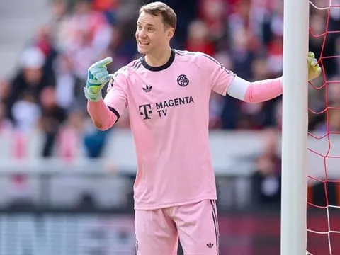 Bayern Munich chính thức gia hạn hợp đồng với Manuel Neuer