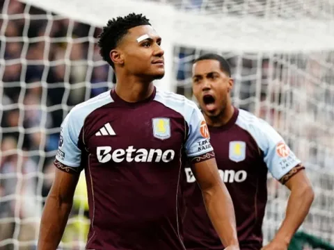 Đánh bại Liverpool, Aston Villa giành vé dự Champions League