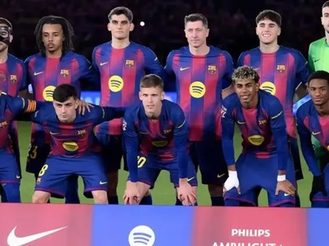 UEFA phạt Barca 22.500 euro vì vi phạm kỷ luật