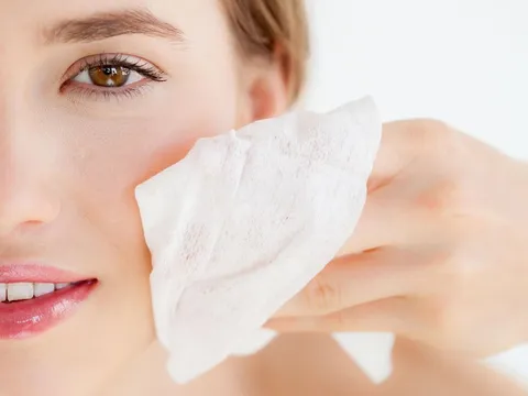 5 cách chăm sóc da hiệu quả trong mùa mưa để hạn chế kích ứng và nổi mụn