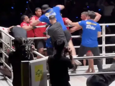 Anatoly Malykhin phục thù Reug Reug bằng cú knockout rực lửa: Hỗn chiến và quyết định giải nghệ chấn động