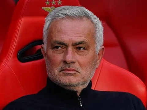 Real chuẩn bị tái hợp Mourinho, hợp đồng đến 2028?
