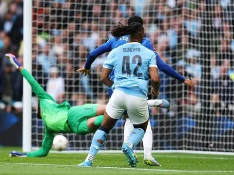 5 điểm nhấn Chelsea 0-1 Man City: Kỷ lục 20 danh hiệu của Guardiola; Sự ngẫu hứng của Semenyo