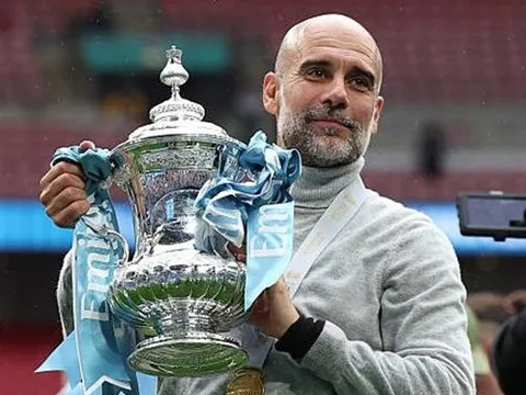Pep Guardiola ra lệnh cấm học trò ăn mừng sau FA Cup