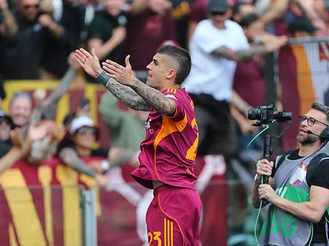 Derby 2 thẻ đỏ, Roma quật ngã Lazio để tiến vào top 4
