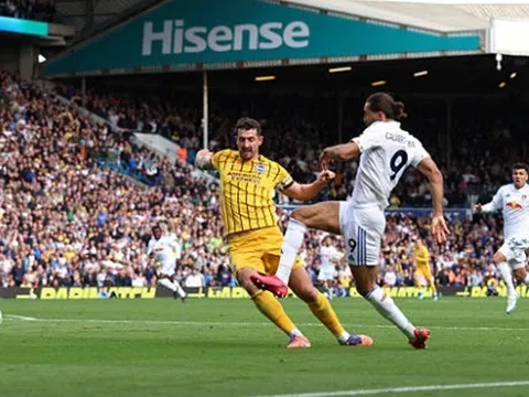 Leeds United dập tắt hy vọng Champions League của Brighton