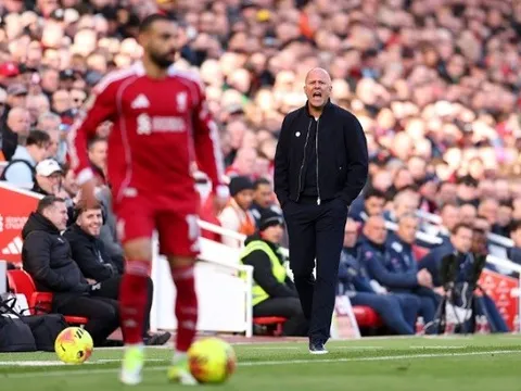 Liverpool có đang mất kiểm soát từ bên trong?