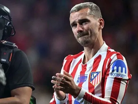 Griezmann bật khóc xin lỗi fan Atletico Madrid