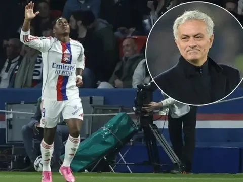 Endrick đánh canh bạc cuối cùng với Jose Mourinho