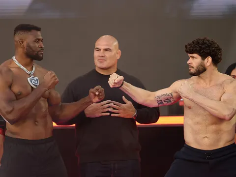 Francis Ngannou hạ knock-out Philipe Lins ngay hiệp 1 tại sự kiện MVP MMA