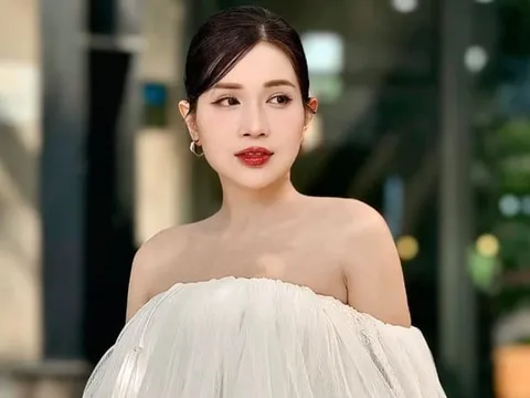 Khả Như vướng nghi vấn đang mang thai