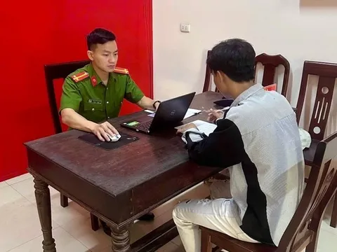 Nam thanh niên xông vào quán bida túm tóc, hành hung cô gái gây phẫn nộ