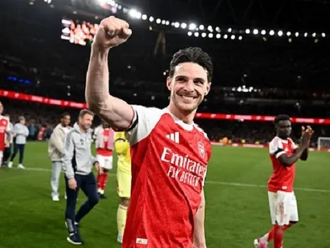 Rice xúc động khi Arsenal tiến sát ngôi vương