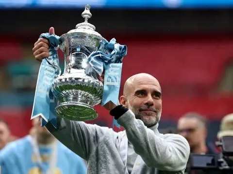 Shearer tin Pep sẽ dẫn dắt ĐTQG sau khi rời Man City