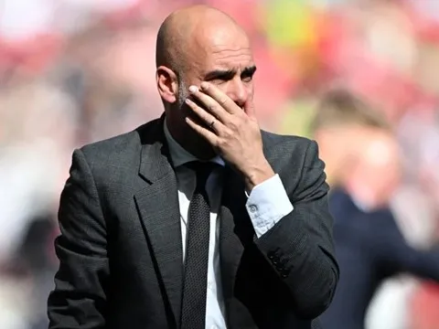Cổ động viên MU phản ứng vụ Pep Guardiola rời Man City