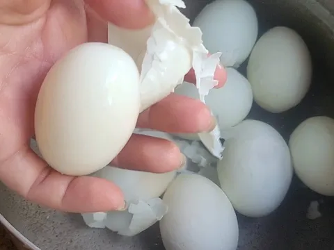 5 người nên ăn sáng bằng trứng gà luộc, tốt cho cả người