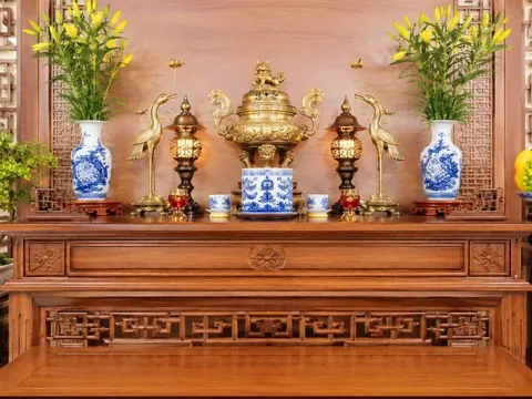 Người xưa dặn: 5 thứ tuyệt đối không nên để gần bàn thờ, kiểm tra nhà bạn có "phạm kỵ" không