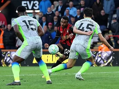 Man City sảy chân, Arsenal vô địch Ngoại hạng Anh sau 22 năm