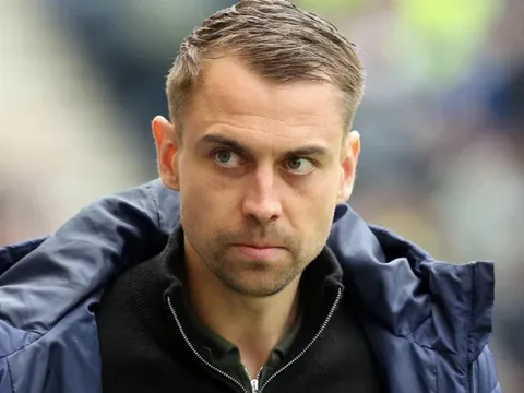 Bê bối gián điệp khiến Southampton bị loại khỏi chung kết play-off thăng hạng