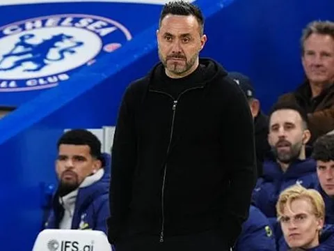 De Zerbi quyết sống chết cùng Tottenham để trụ hạng
