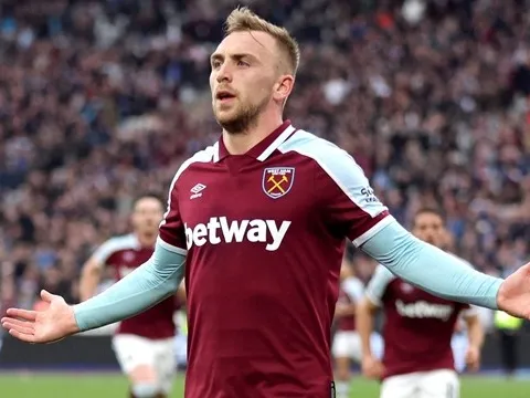 Cách Jarrod Bowen vá lỗ hổng hàng công trong sơ đồ Carrick