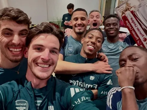 Rice nhắc lại thông điệp sau khi Arsenal lên ngôi