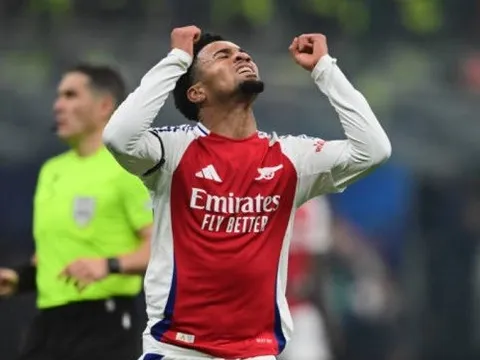 Dortmund theo sát Ethan Nwaneri của Arsenal