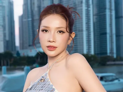 Khả Như lên tiếng về nghi vấn đang mang thai?