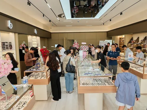 LB Select khai trương flagship store: Không gian eyewear "chọn lọc" đầu tiên tại TP.HCM dành cho người có gu