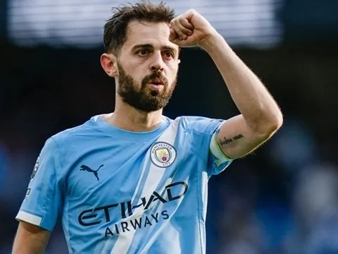 Chelsea tranh Bernardo Silva miễn phí với Barcelona