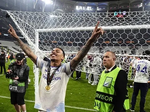 Chấm điểm Aston Villa: Morgan Rogers hay nhất, Tielemans xứng danh nhạc trưởng