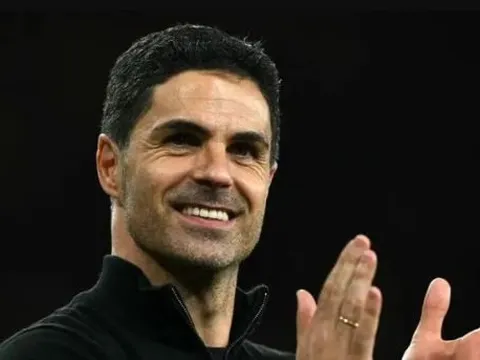 Ba điều chỉnh chiến thuật giúp Arsenal vô địch Ngoại hạng Anh