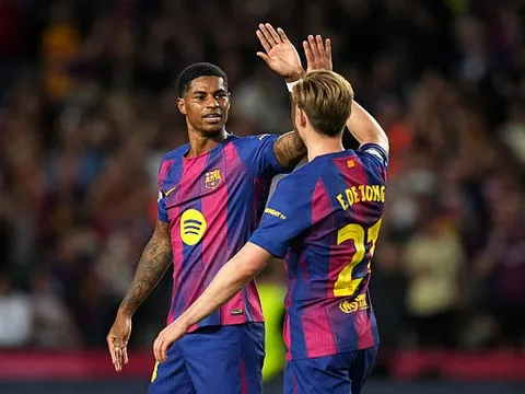 De Jong khẳng định Rashford khát khao gắn bó với Barcelona