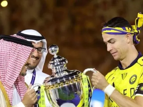 Ronaldo sở hữu bao nhiêu danh hiệu trong sự nghiệp?