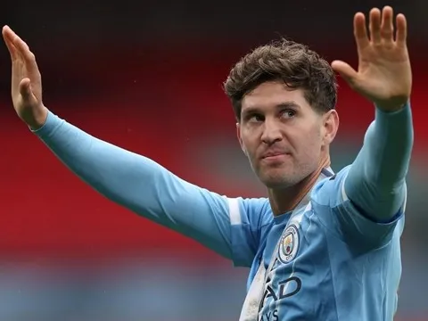John Stones lên tiếng về tương lai trước tin đồn sang Bayern