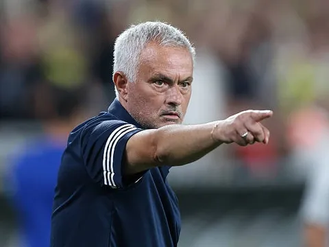 Mourinho cần hành động với tấm băng thủ quân một khi trở lại Real