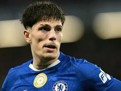 Garnacho nguy cơ bật bãi khỏi Chelsea dưới thời Alonso