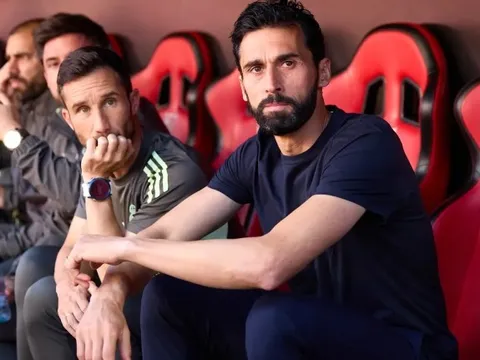 Trắng tay cùng Real, HLV Arbeloa xác nhận ra đi vào cuối mùa